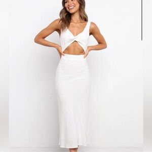 Petal & Pup Apollo Cut Out White Textured Midi Party Bridal Dress | Size 6